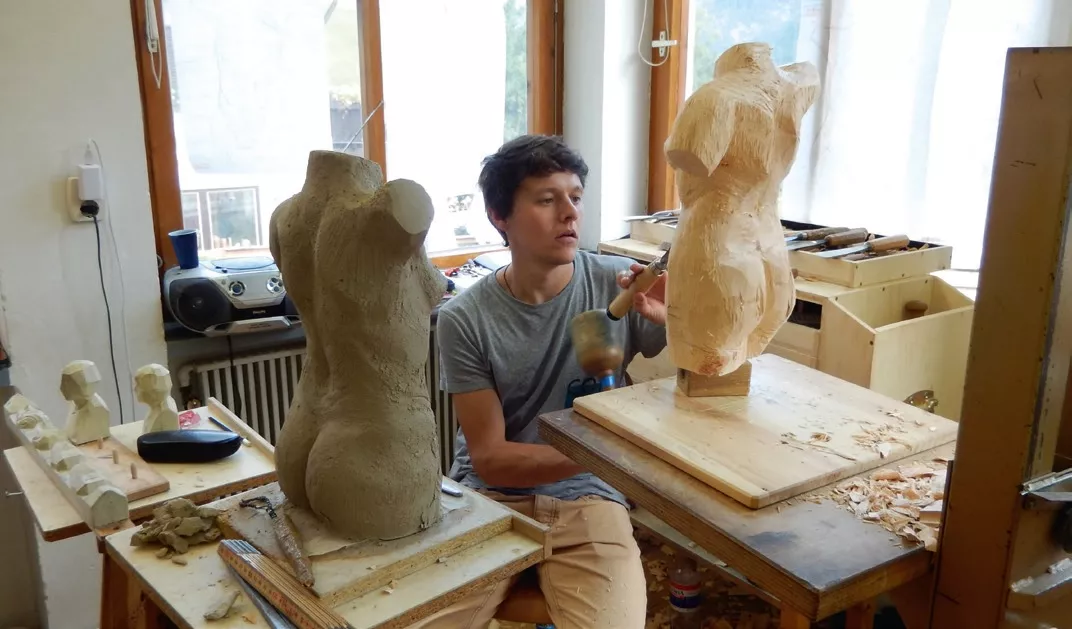 Students creating abstract contemporary sculptures